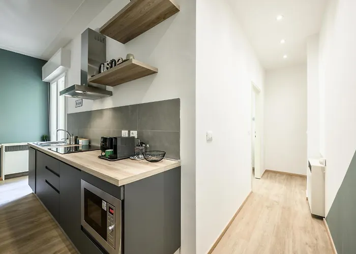 Casa Reno Centro شقة *